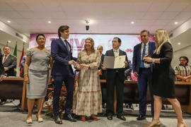 0-1-2-3-b-189 Fotos da celebração ao nascimento de Ruy Barbosa (175 anos) e outorga da medalha do...